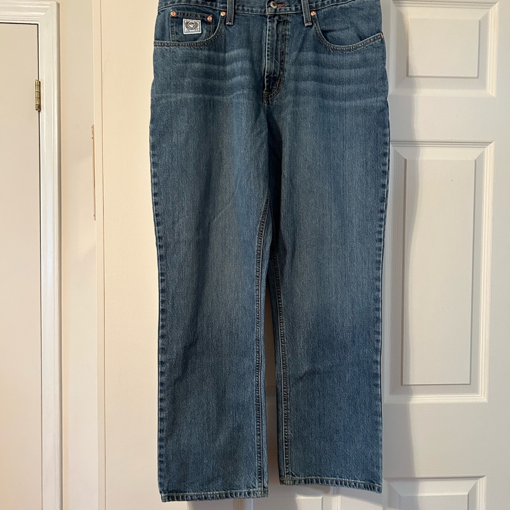 Cinch Men's Straight Blue Jeans. Size 38 x 32